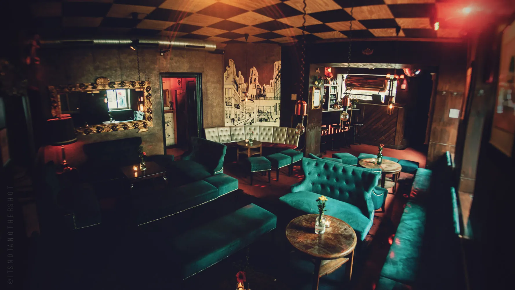 Minimal Bar Berlin, the room